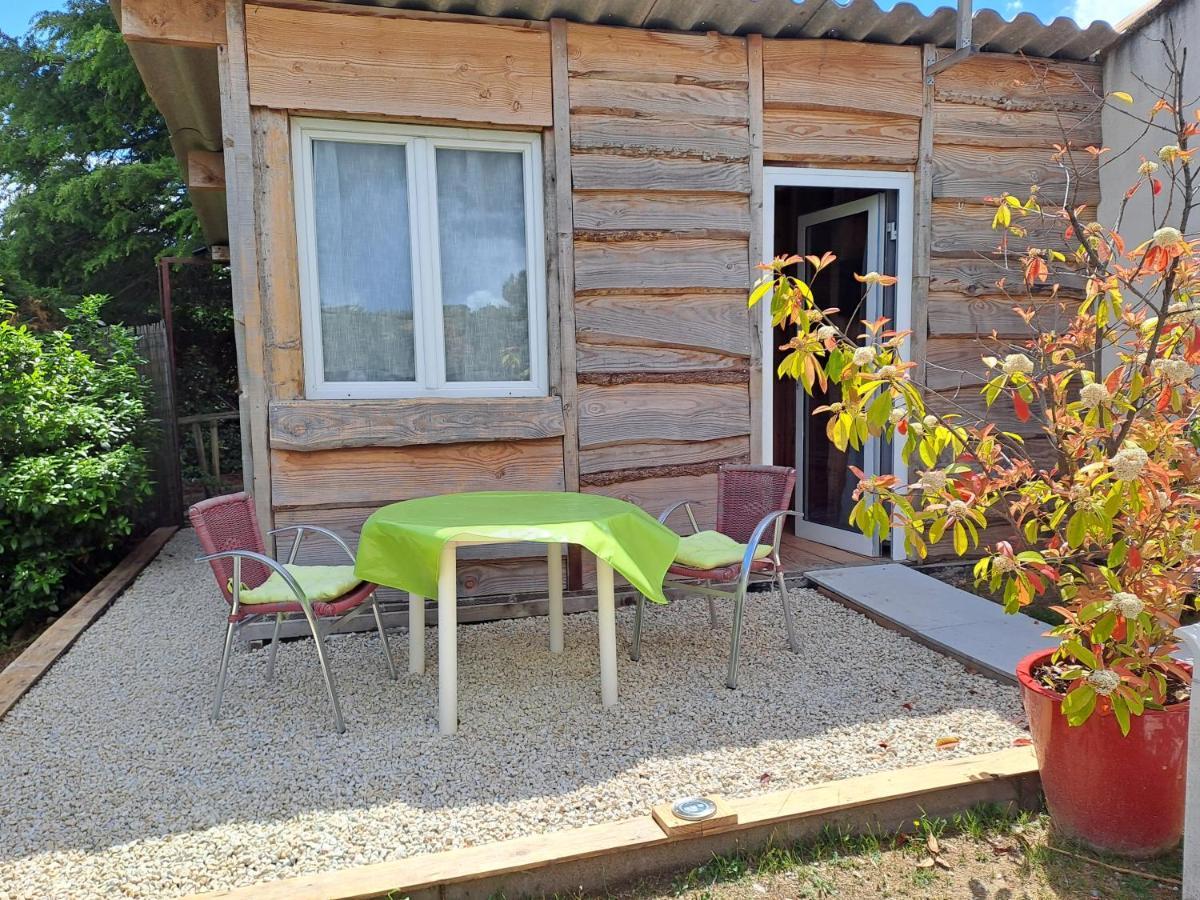 Rognes Chambre Basilic 2P, 2 Nuits Max, Dans Petit Chalet 6Km Du Festival De Piano De La Roque D'Antheron מראה חיצוני תמונה